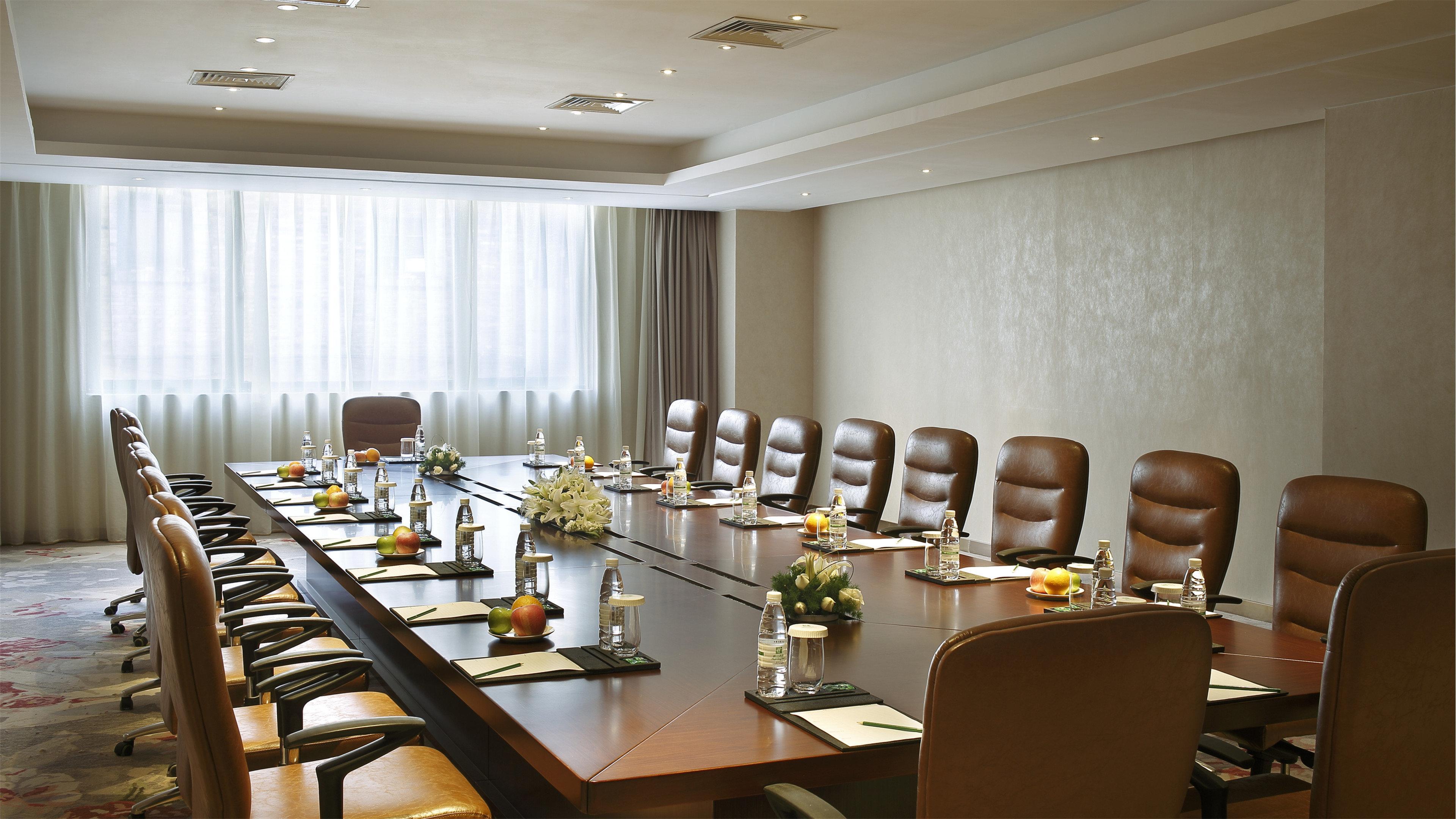Holiday Inn Kunming City Centre By Ihg Exterior photo