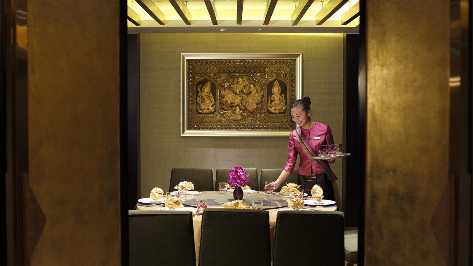 Holiday Inn Kunming City Centre By Ihg Exterior photo