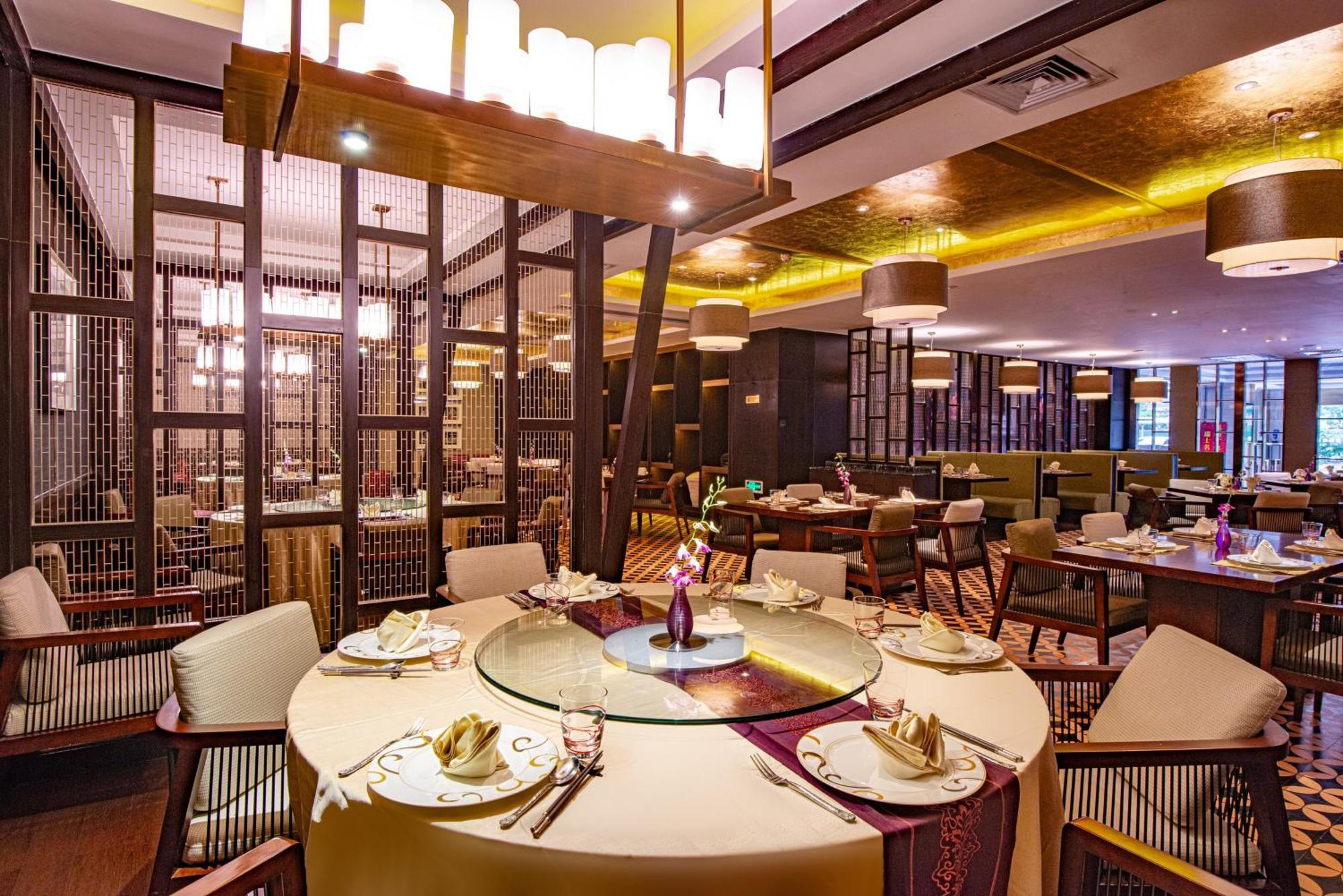 Holiday Inn Kunming City Centre By Ihg Exterior photo
