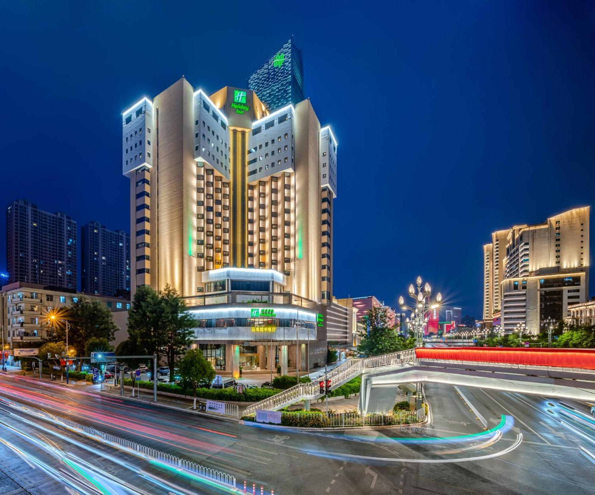 Holiday Inn Kunming City Centre By Ihg Exterior photo