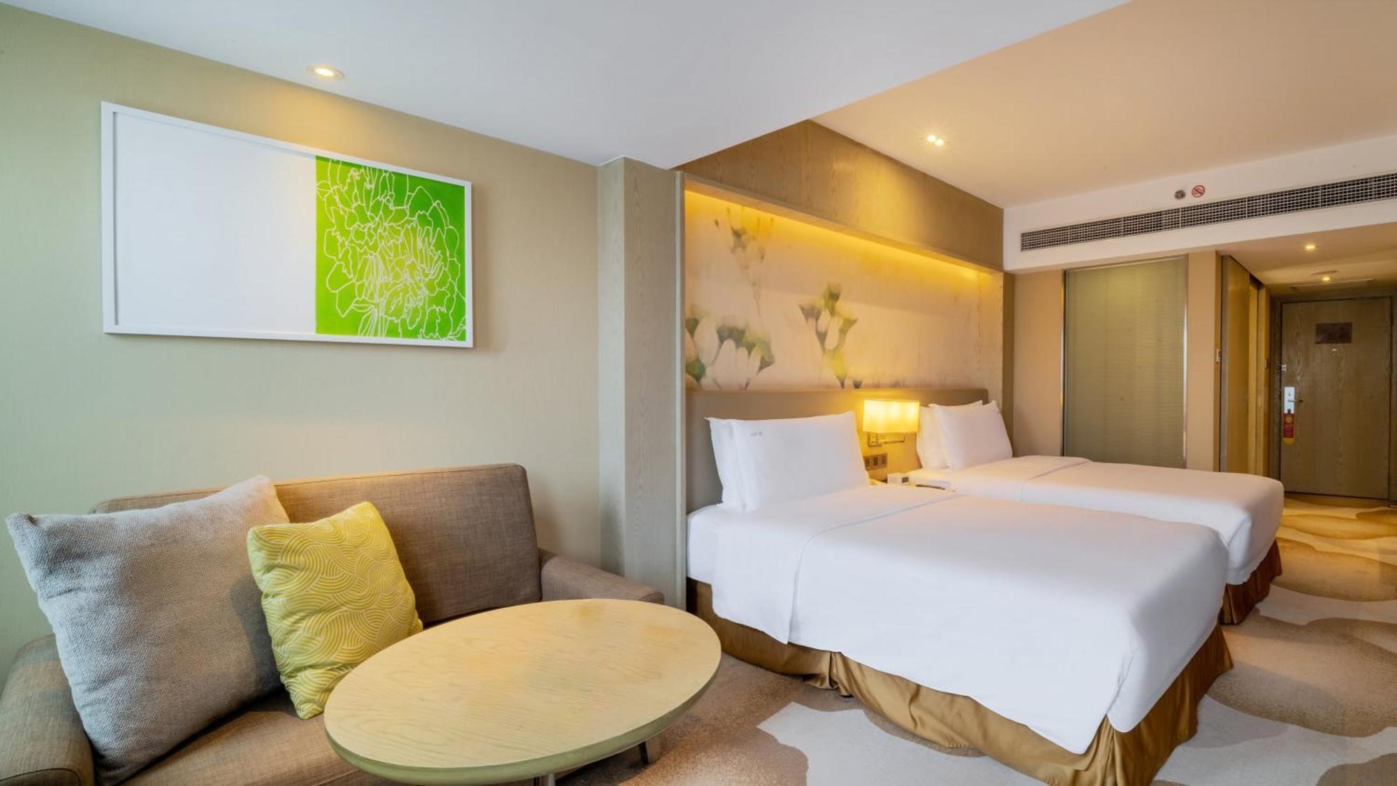 Holiday Inn Kunming City Centre By Ihg Exterior photo